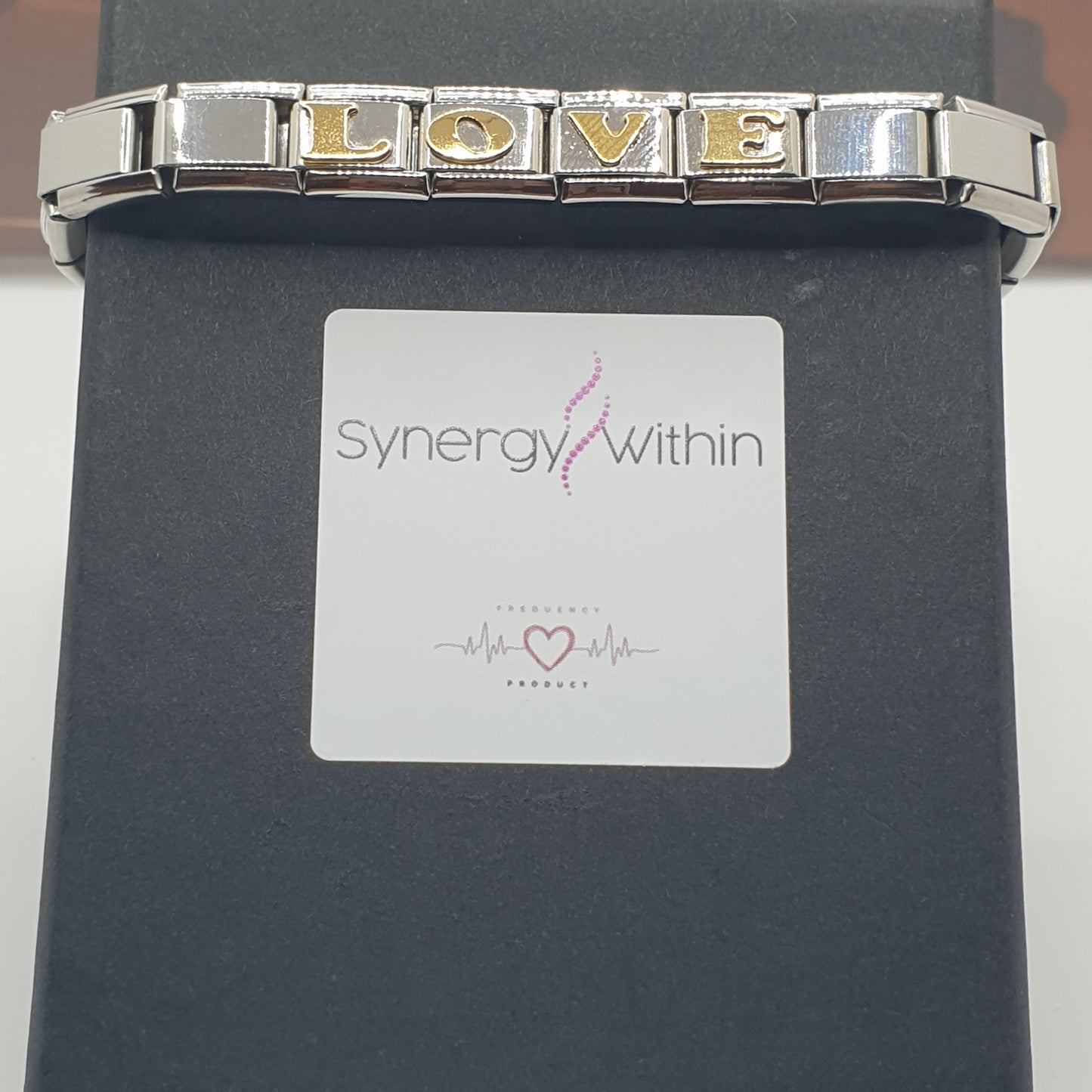 Love Bracelet (B004)